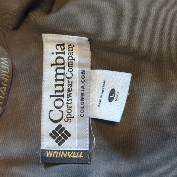 Columbia Titanium Omni Tech Ski Jacket - Men's - Picture 9 of 13